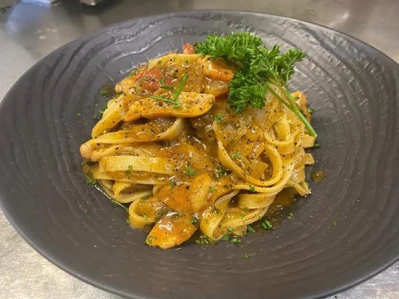 Tagliatelle ai Porcini e Tartufo, verse pasta met porcini en truffel